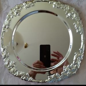 Silver Tray/Charger💐